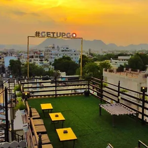  Hostel The