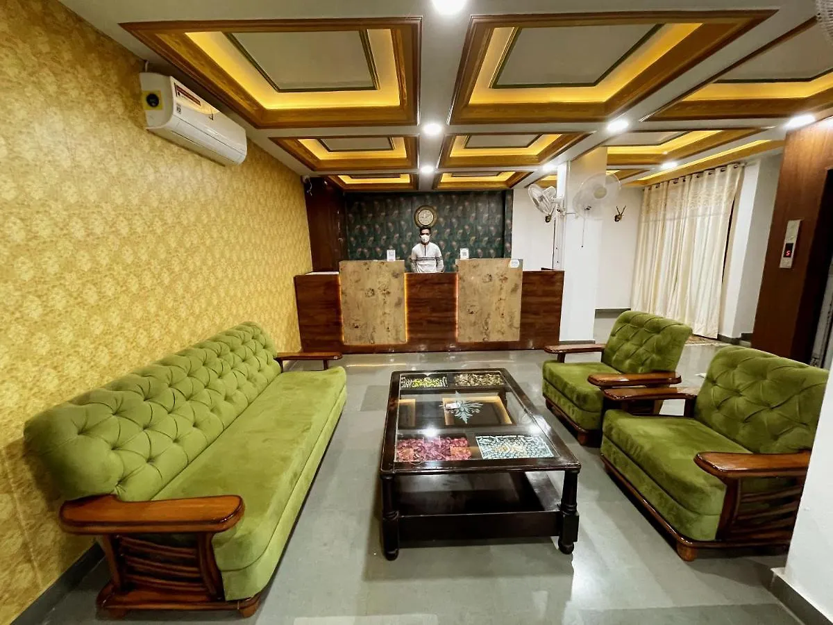 Hotel Umed Regency - A Lake Facing Hotel Udajpur 0*,